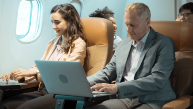 Fly Smarter, Work Better: Top Online Tools for Business Travelers on the Go